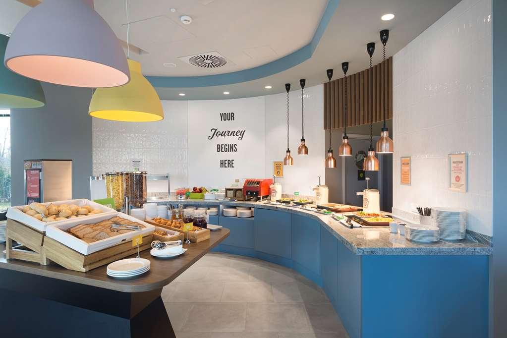 Hotel Hampton By Hilton Krakow Airport Balice Zewnętrze zdjęcie